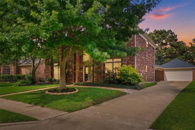 7818 Palm Brook Court, Houston, TX 77095
