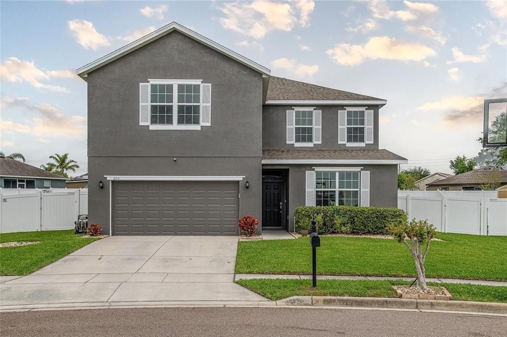 203 HIGHLAND MEADOWS STREET, Davenport, FL 33837