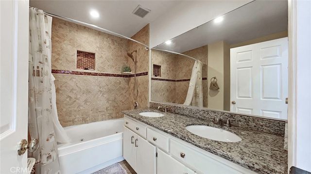 18347 Saticoy Street 6, Reseda, CA 91335