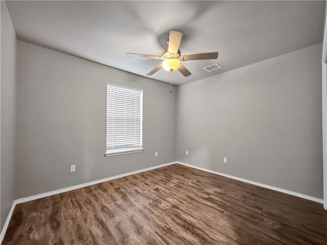 1914 Lipan St, Corpus Christi, TX 78408