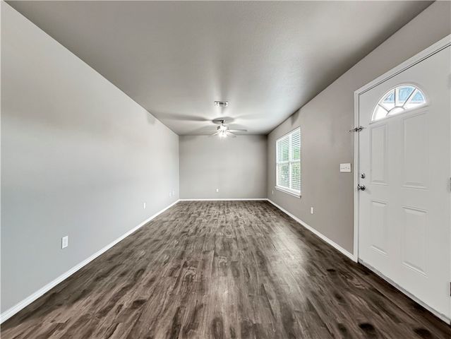 1914 Lipan St, Corpus Christi, TX 78408