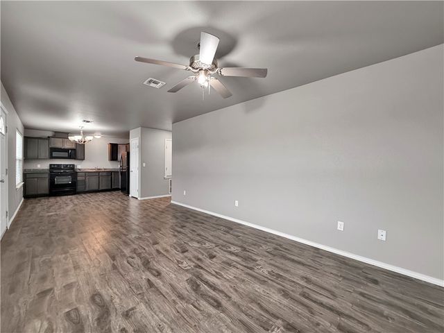 1914 Lipan St, Corpus Christi, TX 78408