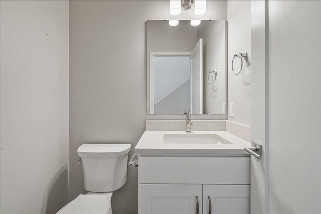 4065 Enclave Way, Kalamazoo, MI 49006