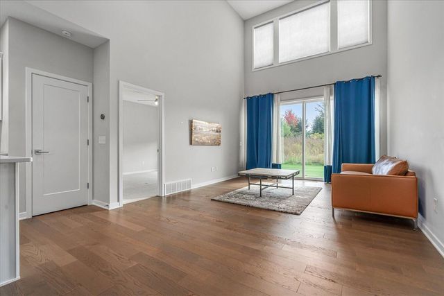 4065 Enclave Way, Kalamazoo, MI 49006