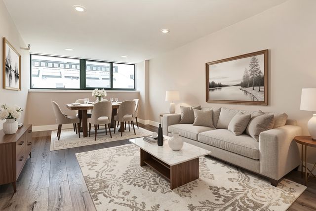42 8th St 5-519, Boston, MA 02129