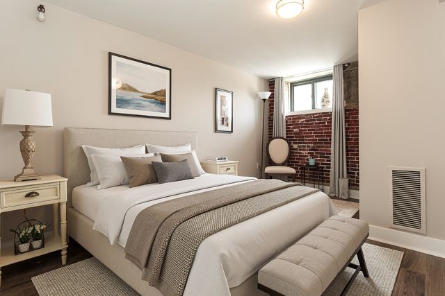 42 8th St 5-519, Boston, MA 02129