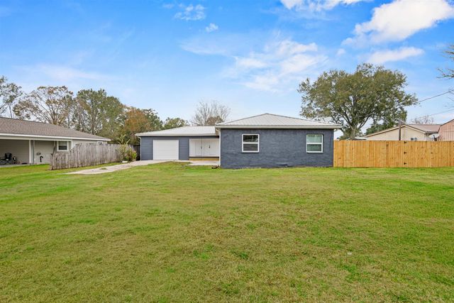 142 Millenium Avenue, Houma, LA 70364