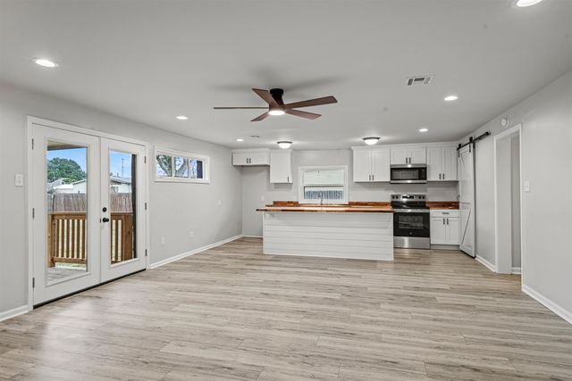 142 Millenium Avenue, Houma, LA 70364