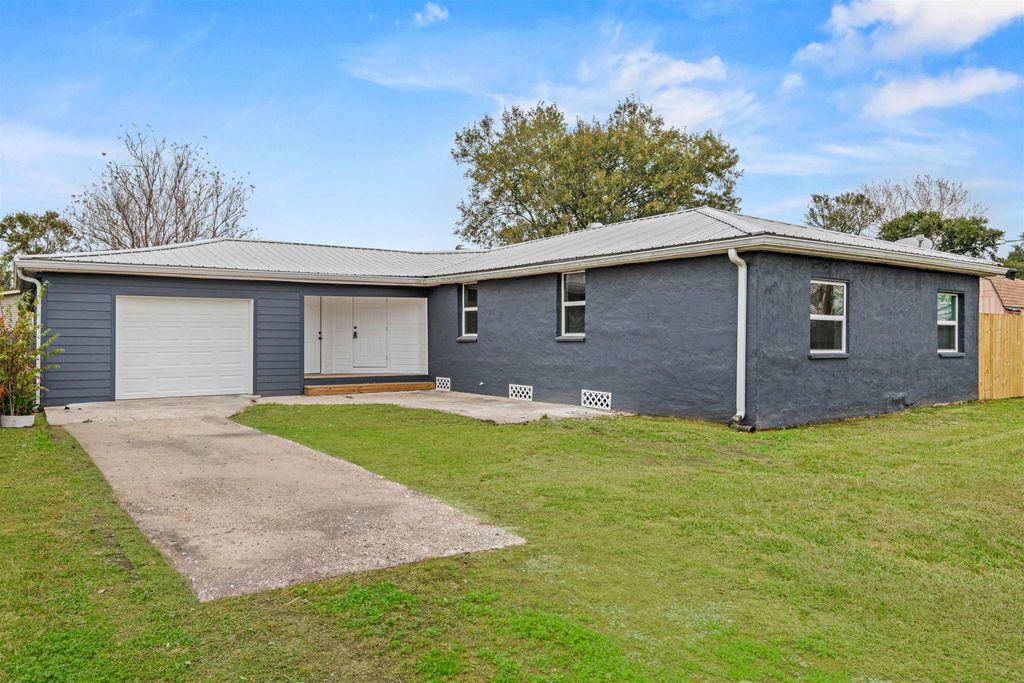 142 Millenium Avenue, Houma, LA 70364