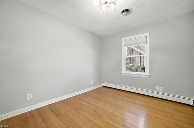 3421 Glen Arden DR, Virginia Beach, VA 23464