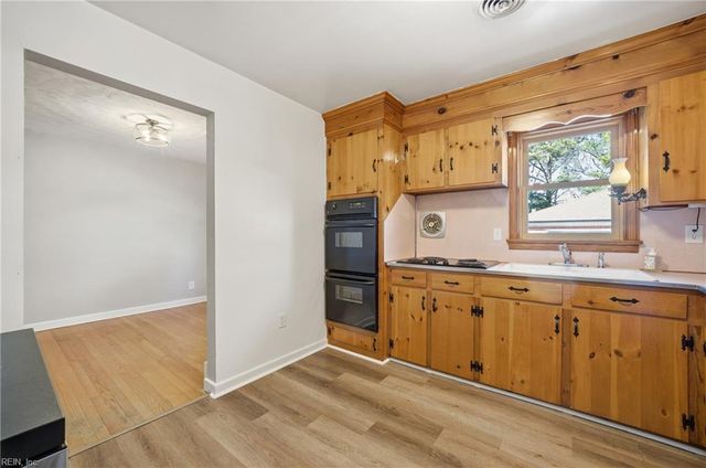 3421 Glen Arden DR, Virginia Beach, VA 23464