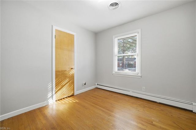 3421 Glen Arden DR, Virginia Beach, VA 23464