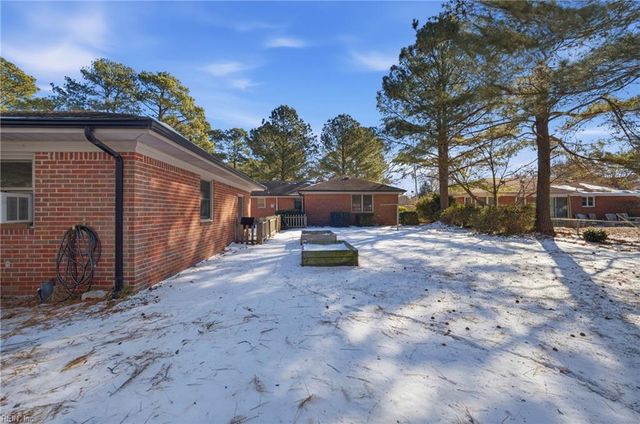 3421 Glen Arden DR, Virginia Beach, VA 23464