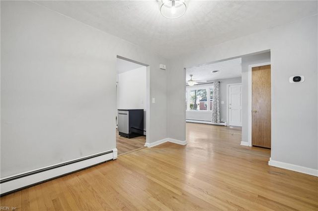 3421 Glen Arden DR, Virginia Beach, VA 23464