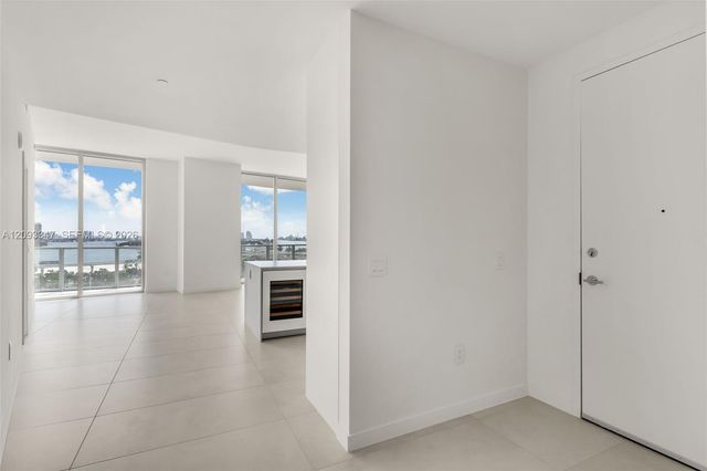 1400 Biscayne Boulevard 706, Miami, FL 33132