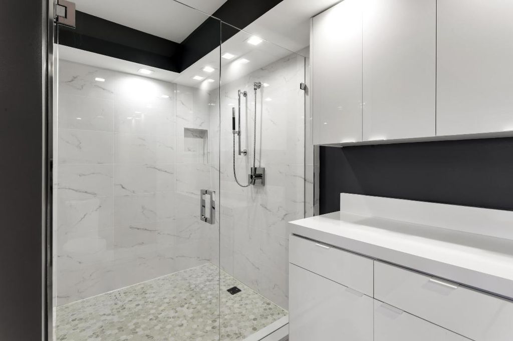 Image 14 of property listing at 1800 S Ocean Boulevard 7c, Boca Raton, FL 33432