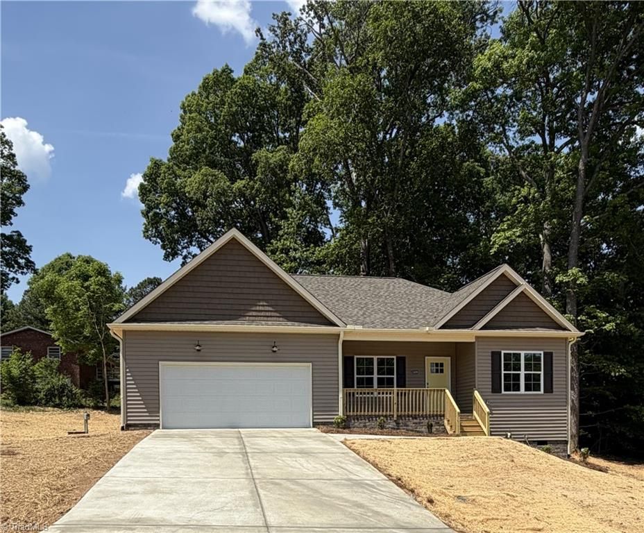 3208 Imperial Drive, Walkertown, NC 27051