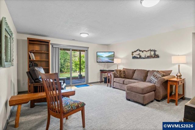 33624 Springer Rd, Philomath, OR 97370