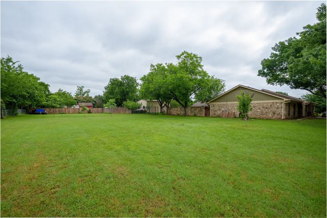 920 Brush Creek Road, Argyle, TX 76226