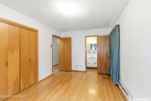11901 Hillside Drive, Anchorage, AK 99507