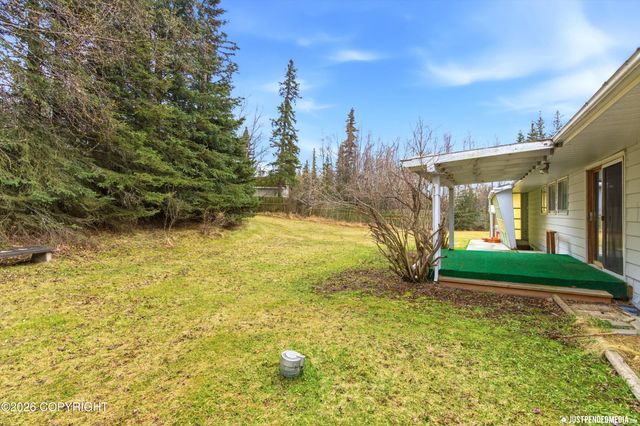 11901 Hillside Drive, Anchorage, AK 99507