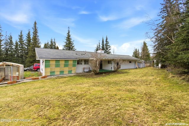 11901 Hillside Drive, Anchorage, AK 99507