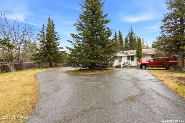 11901 Hillside Drive, Anchorage, AK 99507