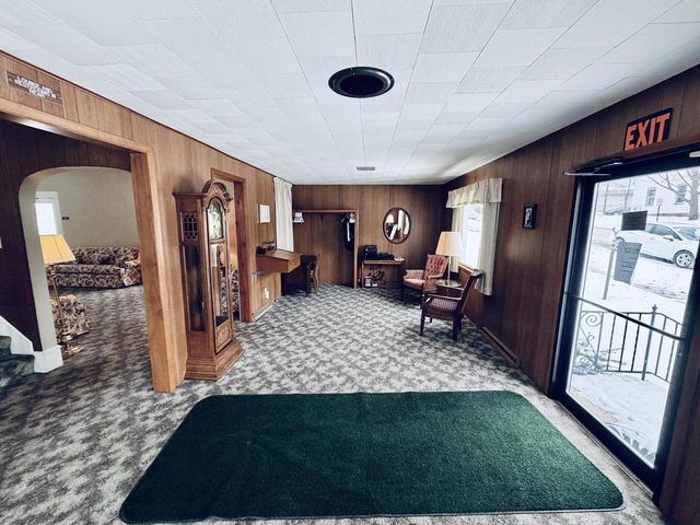 103 W Eagle STREET, Eagle, WI 53119