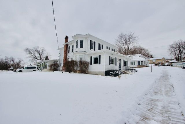 103 W Eagle STREET, Eagle, WI 53119