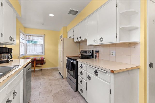 5103 N Post St, Spokane, WA 99205