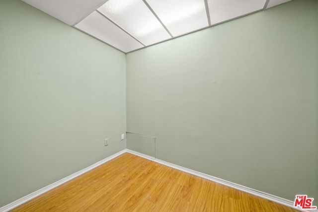 1210 N Kings Road 203, West Hollywood, CA 90069