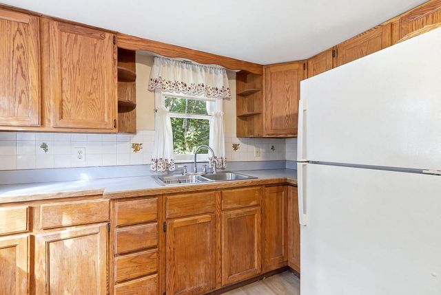 15 Samoset Street, Weymouth, MA 02190