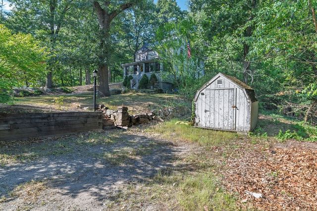 15 Samoset Street, Weymouth, MA 02190