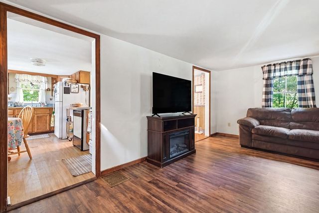 15 Samoset Street, Weymouth, MA 02190