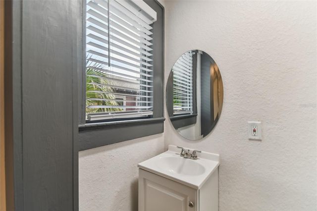 3513 N 9TH STREET, Tampa, FL 33605