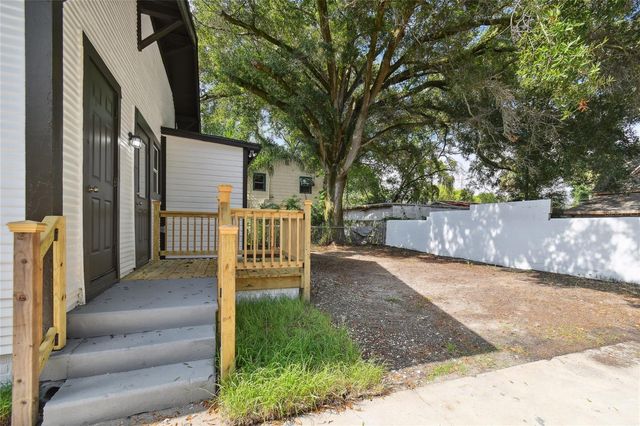 3513 N 9TH STREET, Tampa, FL 33605