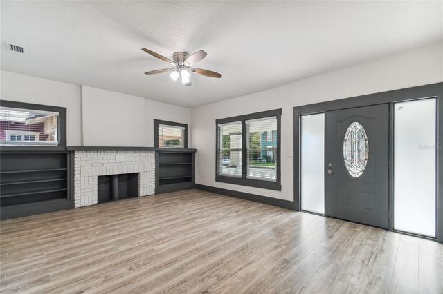 3513 N 9TH STREET, Tampa, FL 33605