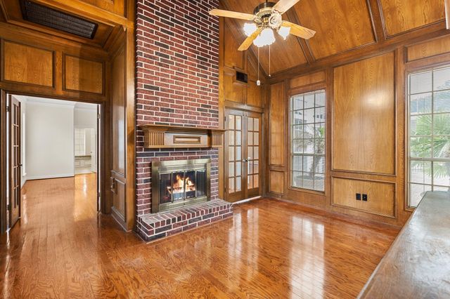 5230 Norborne Lane, Houston, TX 77069