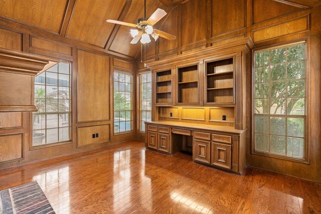 5230 Norborne Lane, Houston, TX 77069