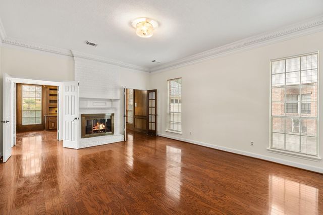 5230 Norborne Lane, Houston, TX 77069