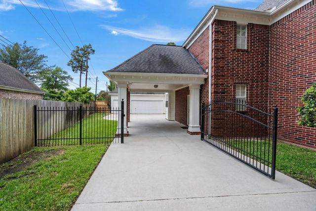 5230 Norborne Lane, Houston, TX 77069
