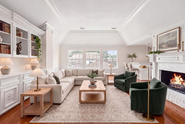 5230 Norborne Lane, Houston, TX 77069