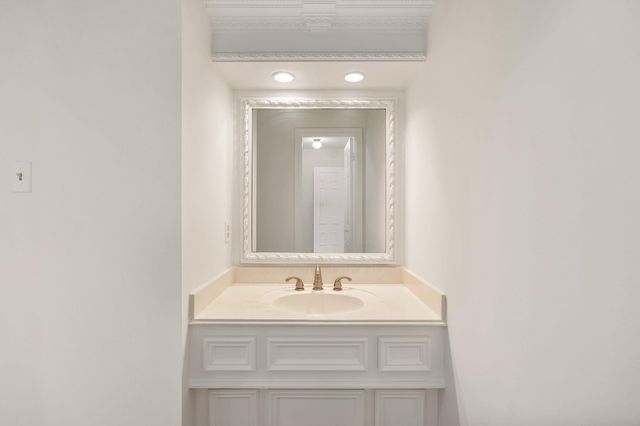 5230 Norborne Lane, Houston, TX 77069