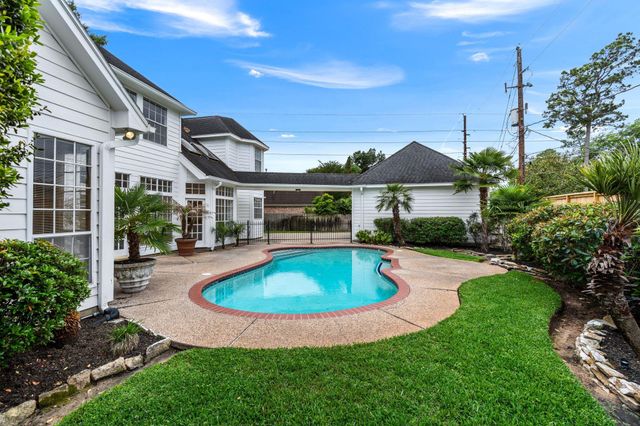 5230 Norborne Lane, Houston, TX 77069