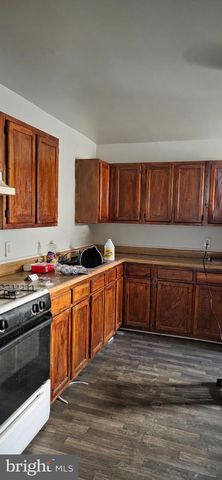 624 W 8TH ST, Wilmington, DE 19801