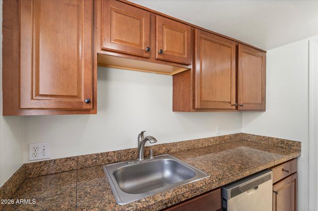 4804 N 73RD Street, Scottsdale, AZ 85251