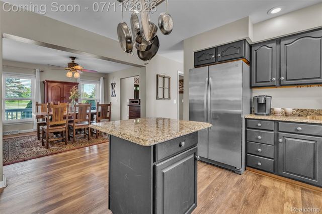10146 Marshall Road, Green Oak Township, MI 48178