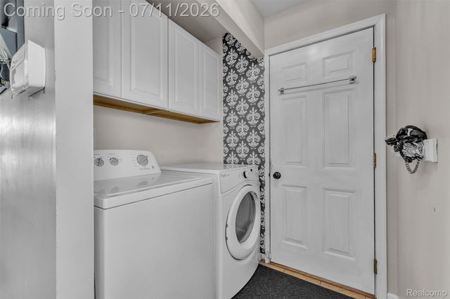 10146 Marshall Road, Green Oak Township, MI 48178