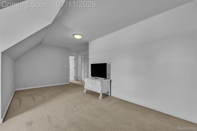10146 Marshall Road, Green Oak Township, MI 48178