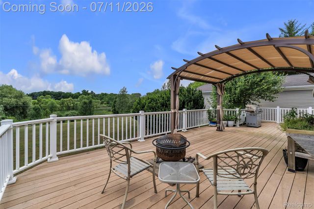 10146 Marshall Road, Green Oak Township, MI 48178